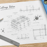 Coffrage mur avec outils, plans et accessoires sur établi
